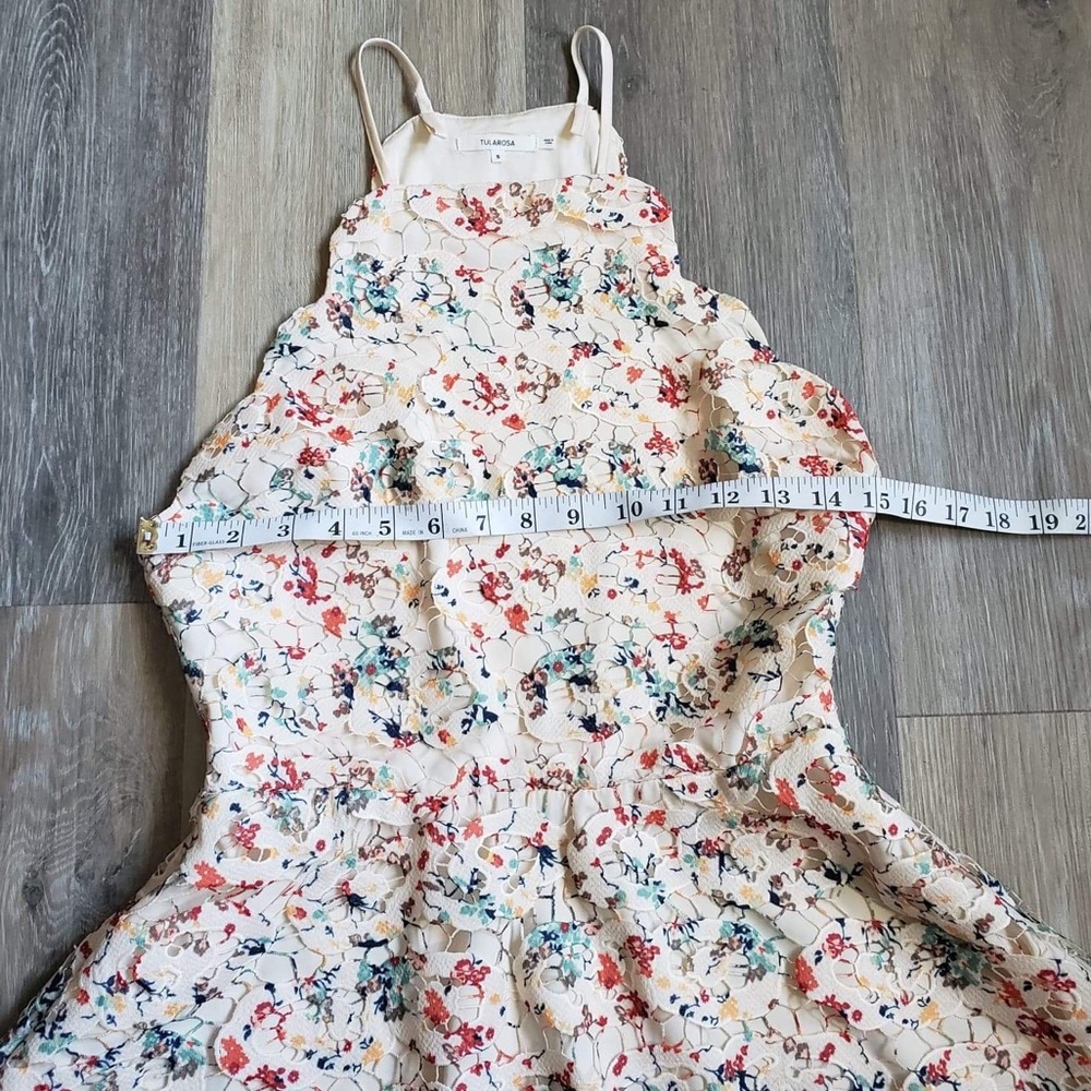 Tularosa Cyrus Dress - Picture 13 of 16